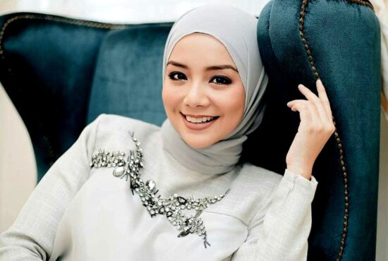 Lima Bulan Berumah Tangga, Mira Filzah Kini Berbadan Dua?