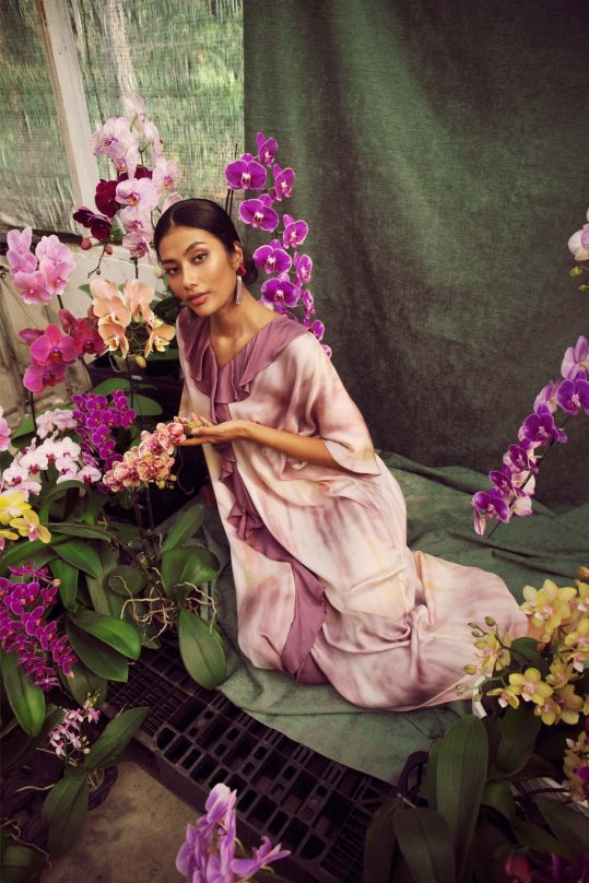 Anggun Di Aildilfitri Bersama FERN: The Orchid Series