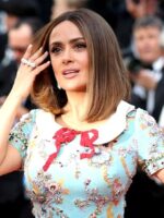 “Hanya Lima Minit Sehari” - Salma Hayek Berkongsi Rahsia Tubuh Seksi