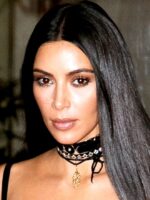 Berpakaian Tidak Sopan Ke Vatican City, Kim Kardashian Dikecam Peminat