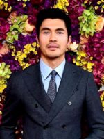 Henry Golding Luah Rasa Bimbang Mengenai Kes Bunuh Diri Di Malaysia