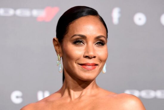 “It’s Time To Let Go” - Alasan Jada Pinkett Smith Mencukur Rambut