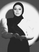 Allahyarhamah Siti Sarah Disemadikan Di Gombak