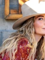 LeAnn Rimes Tenggelam Dalam Depresi Disebabkan Covid-19