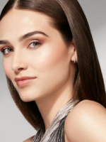 Laura Mercier