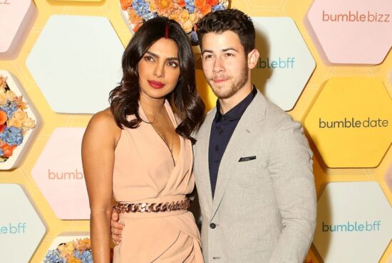 Nick Jonas Berbicara Mengenai Puteri Sulung Buat Kali Pertama