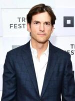 Ashton Kutcher Hilang Keupayaan Fizikal Disebabkan Vaskulitis