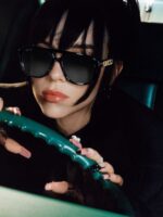 Billie Eilish membintangi kempen Gucci Eyewear