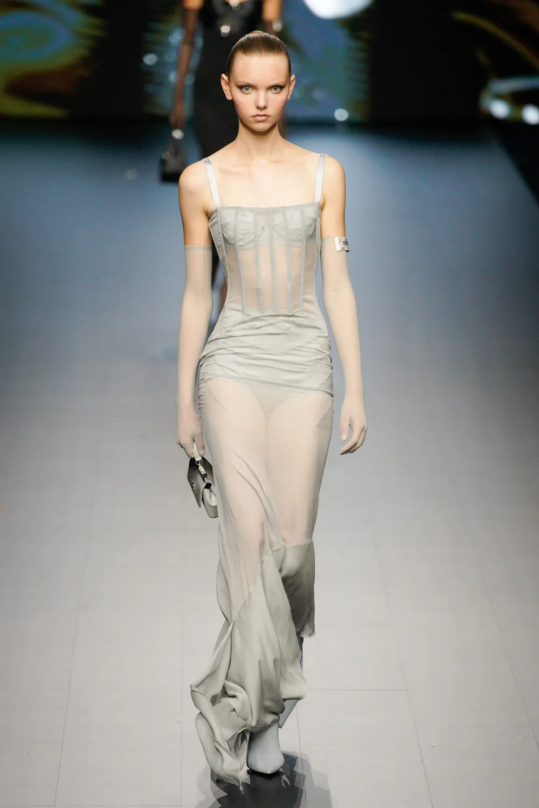 Dolce & Gabbana X Kim Kardashian Di Milan Fashion Week