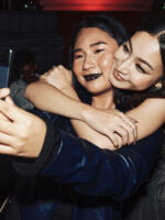5 Swafoto Bersama Selebriti Inspirasi GLAM