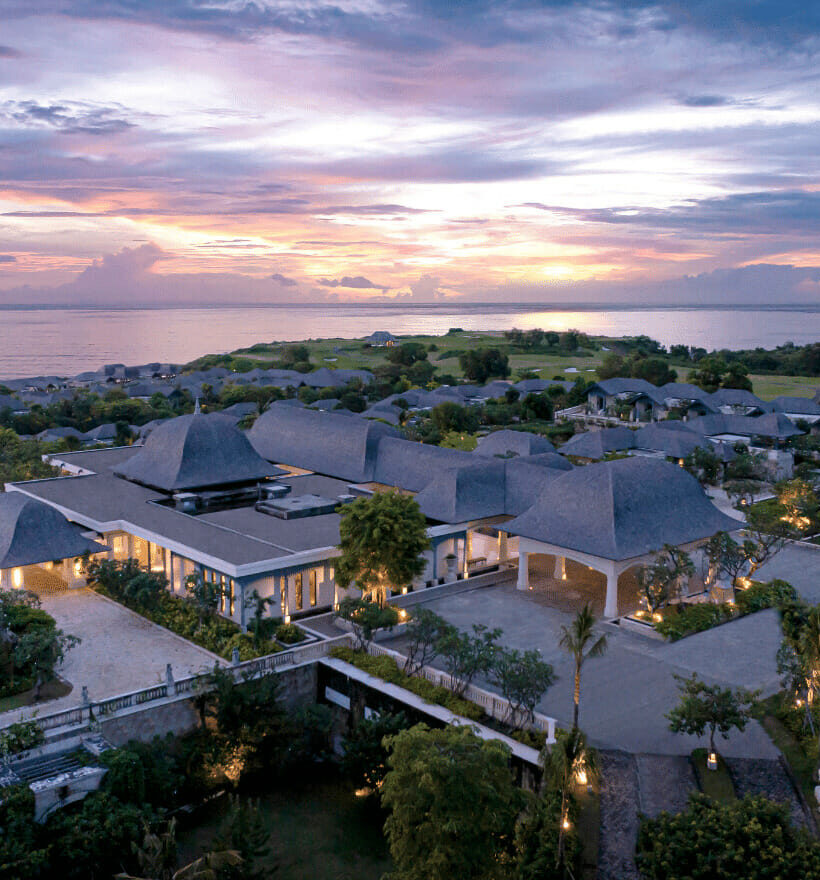 Selami Majapahit di Resort Mewah, Jumeirah Bali