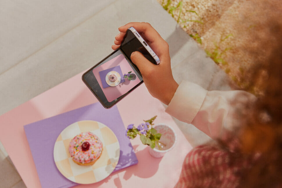 Bentuk Gaya Peribadi Dengan Samsung Galaxy Z Flip4