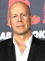 Keadaan Terkini Bruce Willis Selepas Didiagnos Menghidap Afasia