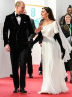 Patung Lilin Putera William & Kate Middleton Mengundang Kritikan Hebat