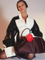 Lima Beg Tangan Terbaik Bulan Mac. Dari Dior, Versace ke Loewe.