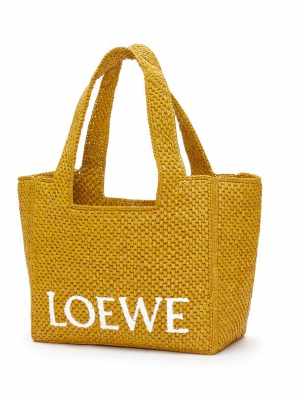 Summer Trend 2023: Beg Raffia LOEWE