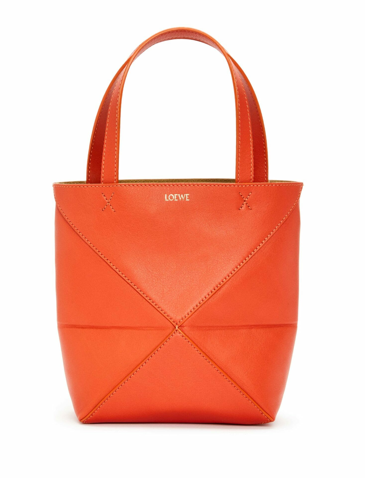 produk fesyen LOEWE