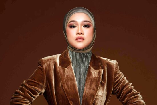 Ernie Zakri Tampil Dengan Album Aura