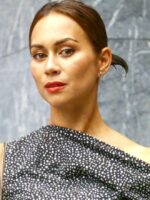 Natasha Hudson Bakal Timang Anak Keempat