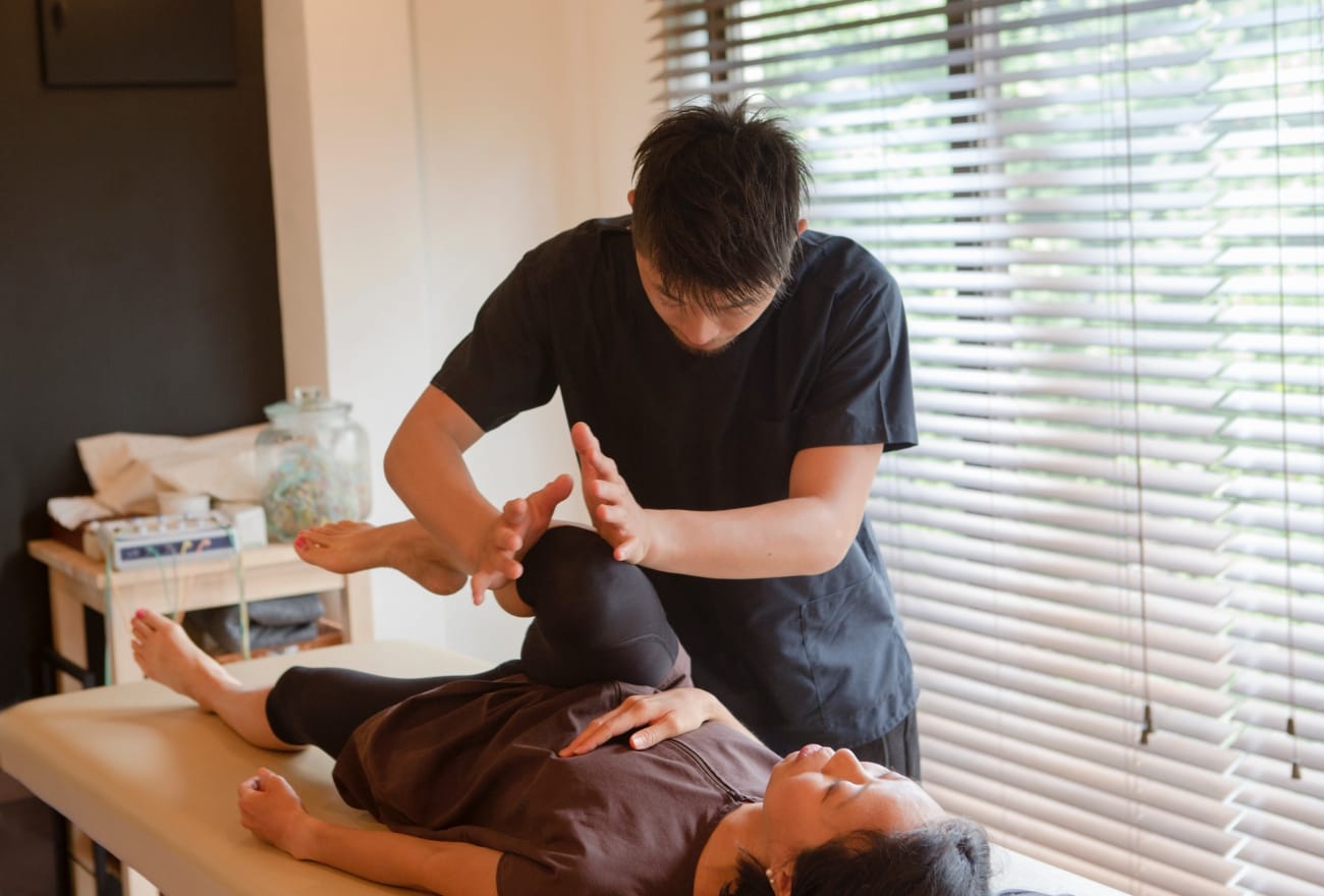 teknik urutan badan jenis shiatsu
