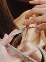 Ini Cara Mudah Atasi Rambut Bercabang
