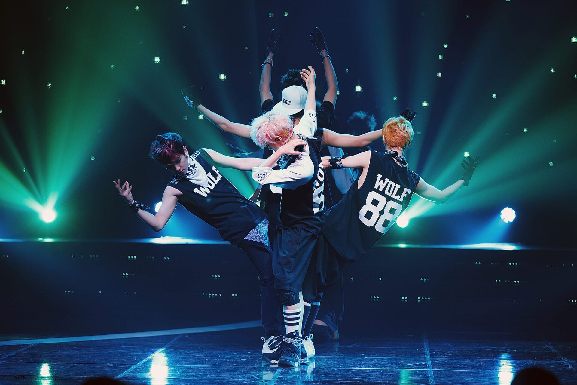 EXO
