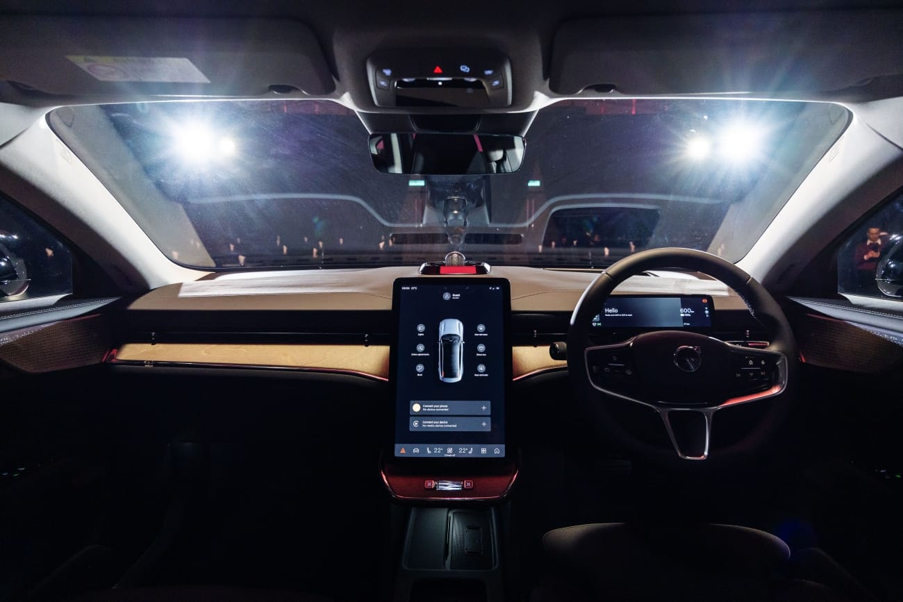 Volvo ES90