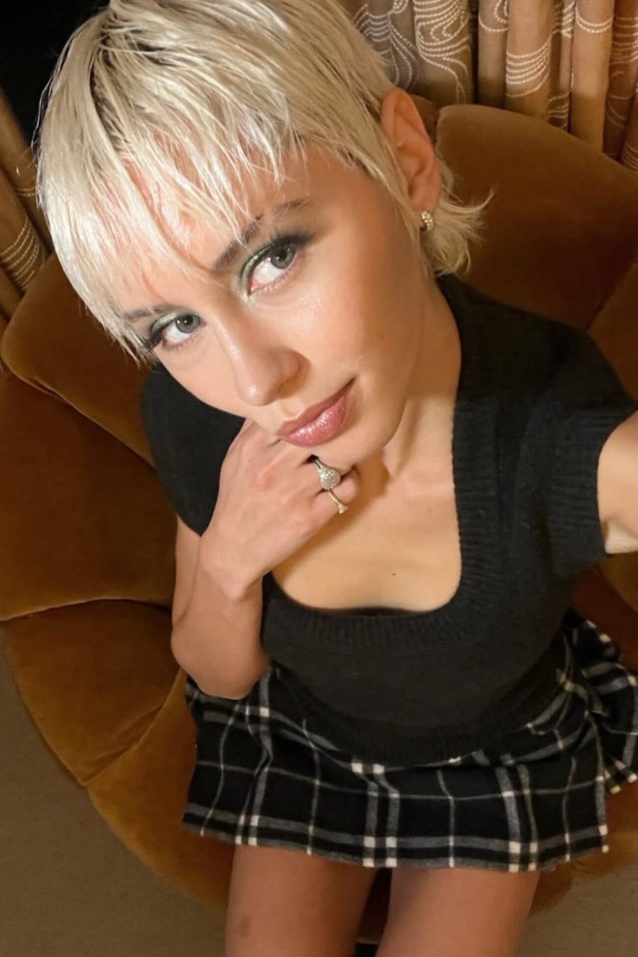 gaya rambut pendek Micro bob