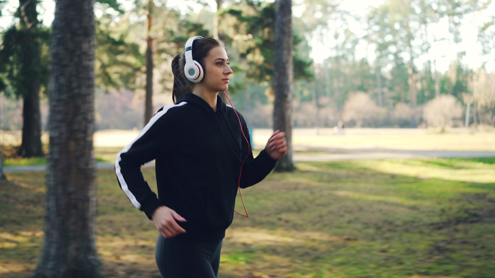 Hot Girl Walk: Trend Atau Terapi Mental?